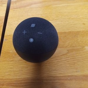 Amazon Alexa Dot Gen 4
